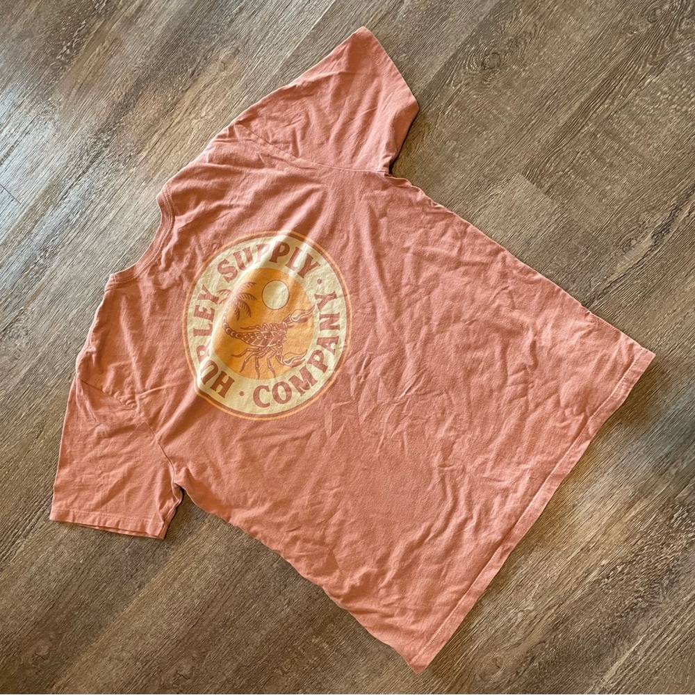 Men’s Hurley tee shirt